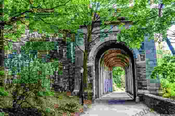 Path Leading Through Fort Tryon Park Not For Tourists Guide To New York City 2024