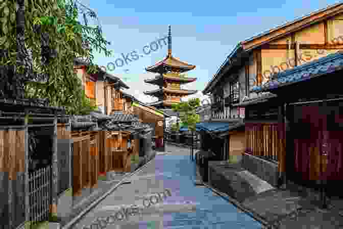 Traditional Buildings And Lanterns In The Gion District Kyoto The Highlights Guide (Serendipity Travel)